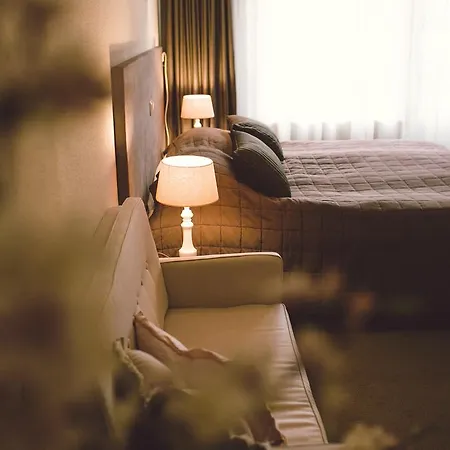 Szálloda Parkhotel Hugo De Vries 3*