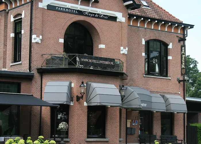 Parkhotel Hugo De Vries Otel 3*