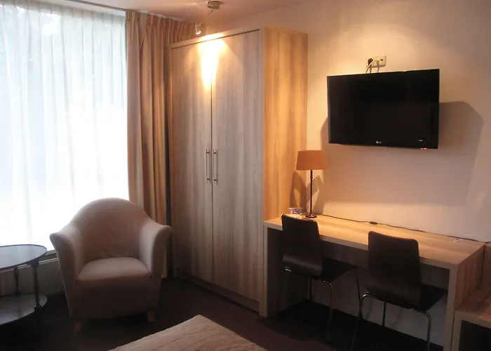 Hotel Parkhotel Hugo De Vries 3*